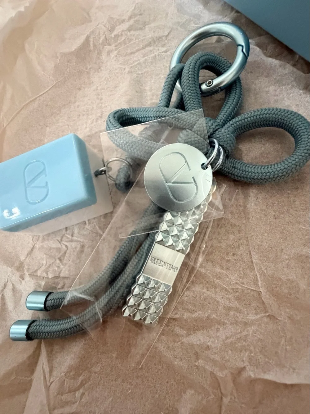 Valentino Vip Gift Spike Blue Collection